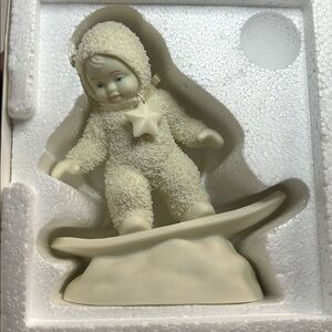 Snowbabies - "In the Groove” Figurine